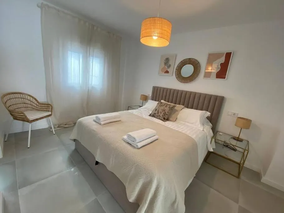 Stylish Seaside 3 Bed Apartment With Terrace + Sea View Benalmadena