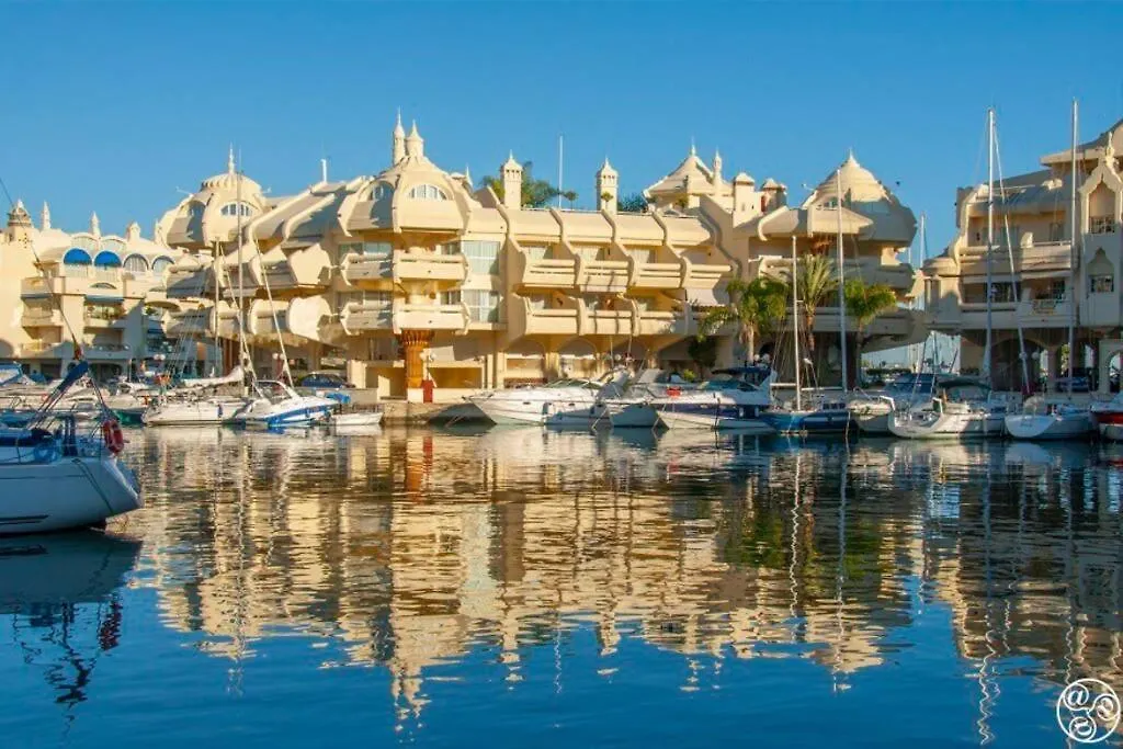 Stylish Seaside 3 Bed Apartment With Terrace + Sea View Benalmadena