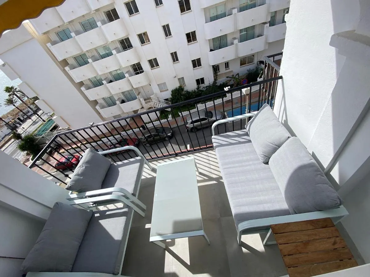 Stylish Seaside 3 Bed Apartment With Terrace + Sea View Benalmadena