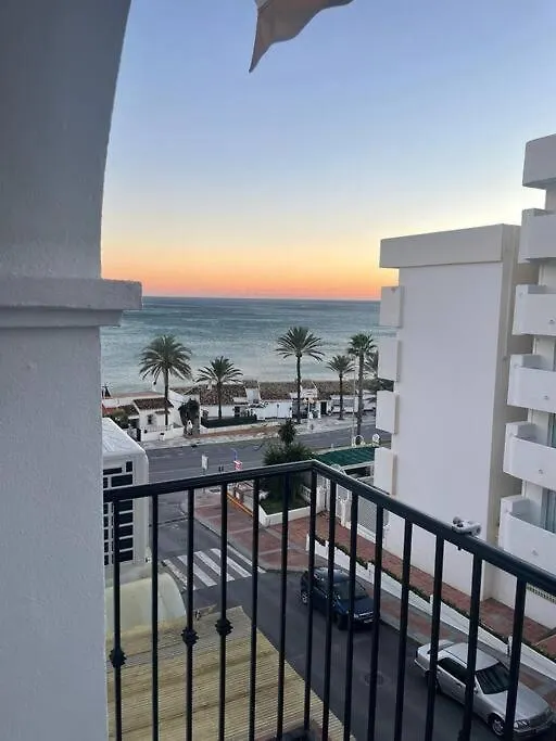 Stylish Seaside 3 Bed Apartment With Terrace + Sea View Benalmadena
